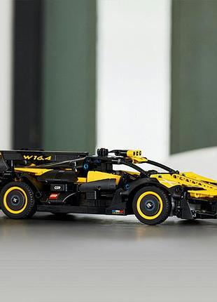 Lego technic bugatti bolide 905 деталей (42151) 6