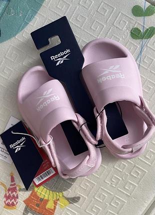 Босоніжки тапки reebok
