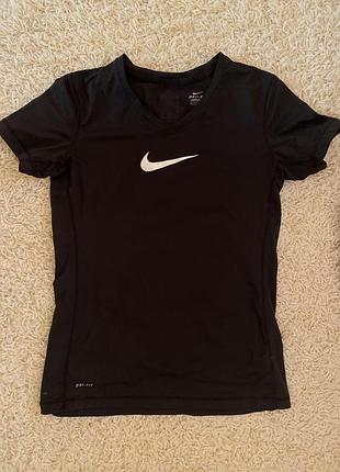 Футболка nike оригінал / чорна футболка nike