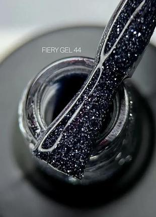 Saga professional світловідбивний гель лак fiery gel №44 9 мл, шт