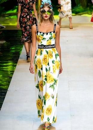 Квітни: сукня dolce gabbana