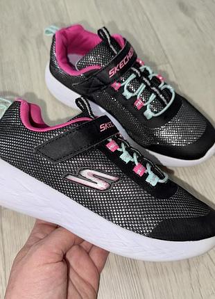Легкі кросівки skechers, оригінал, р-р 33.5, устілка 22 см.