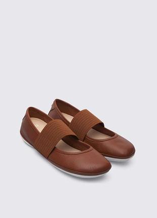 Женские кожаные балетки, мокасины camper right