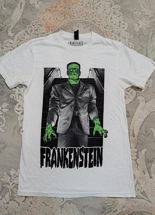 Футболка  monsters