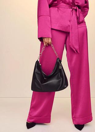 Чорна сумка victoria's secret