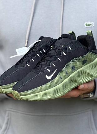 Nike ava rover 4