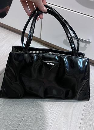 Сумка prada лакована чорна