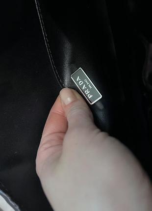 Сумка prada лакована чорна 4