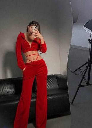 Спортивный костюм