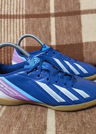 Футбольне взуття футзалки залки adidas