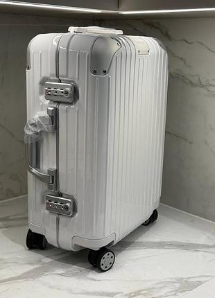 Валіза rimowa hybrid біла /чемодан белый ручная кладь