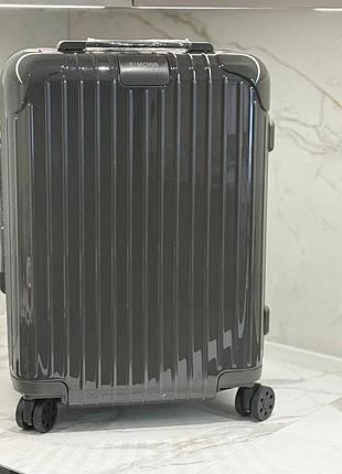 Валіза rimowa essential в сірому кольорі ручна поклажа /чемодан ручная кладь