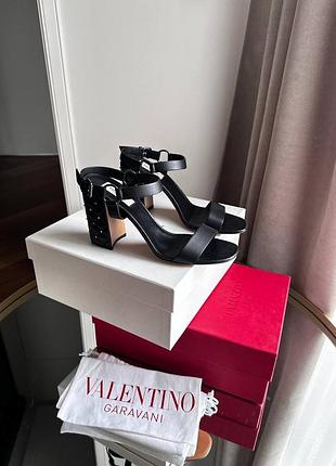 Босоножки valentino оригинал