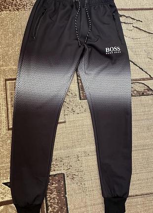 Hugo boss штани спортивні