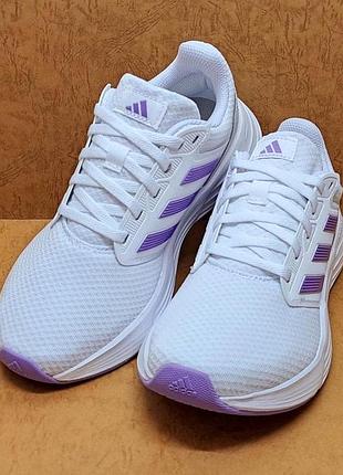 Кросівки adidas