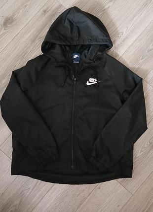 Жіноча куртка nike  з капюшоном
