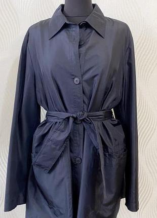 Плащ ветровка armani jeans , легкий, без підкладки,темно синій, 40р нім., 44 італ.