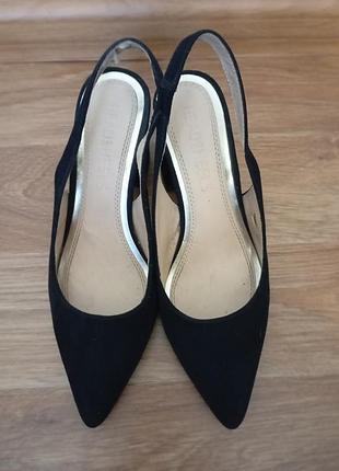 Босоножки женские р 36 clarks