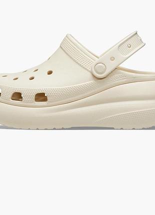 Тапочки жіночі crocs crush clog bone beige 207521-2y2