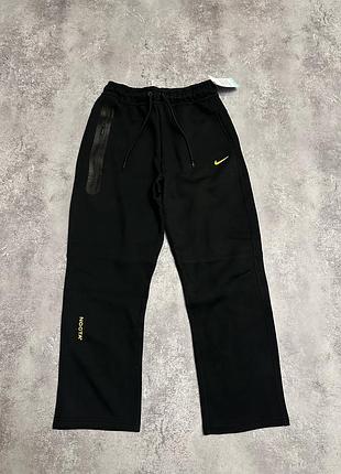 Спортивні штани nike nocta
