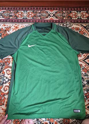 Футболка dri - fit