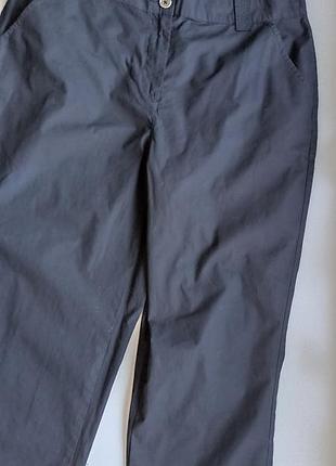 Черные брюки капри р.eur 40