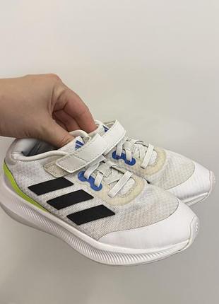 Adidas дитячі розмір 31, 31.5 run falcon 3.0