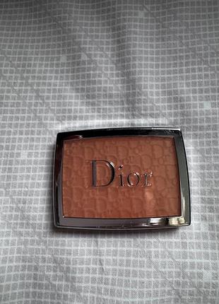 Румʼяна від dior