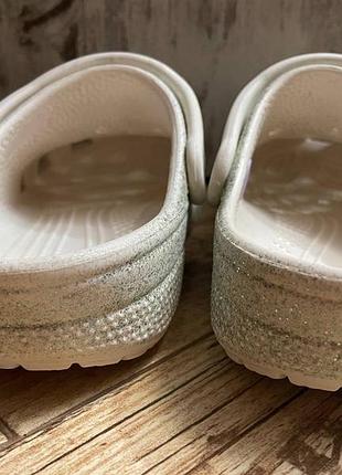 Crocs,  j1 4