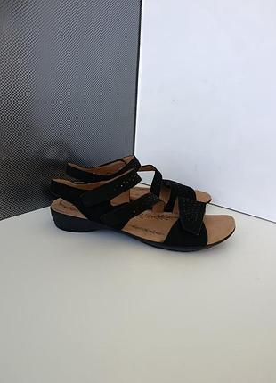 Женские кожаные сандалии hotter