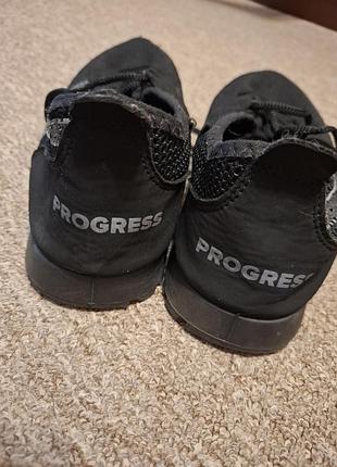 Кроссовки progress 4