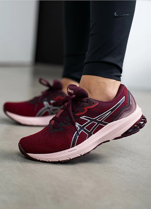 Продам жіночі кросівки asics gt-1000 р.37