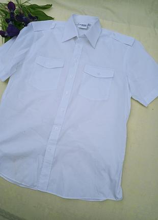 Якісна біла тініска з кишенями, 41/42 комір,l-xl, martinair by mc gregor.