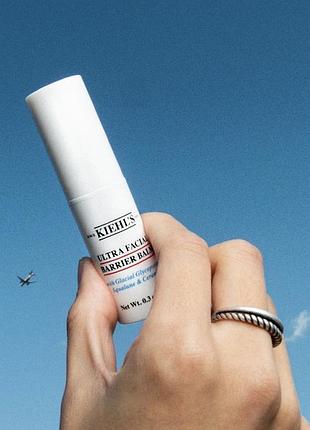 Зволожувальний бальзам для обличчя у формі стіку kiehl’s 🩵
