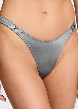 Жіночі трусики victoria's secret (7391839126945) scattered shine strap thong стрінги s сірі