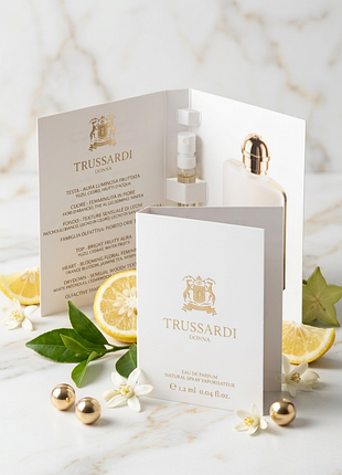Trussardi donna — парфумована вода (пробник)
​1,2 мл / 0.04 fl.oz.