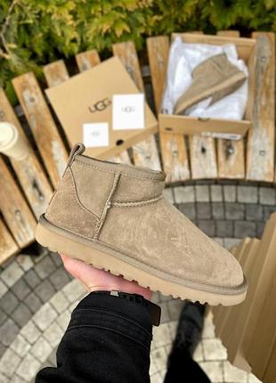 Женские зимние угги ugg ultra mini khaki, замшевые женские ботинки, прошите обувь хаки на меху овчина на зиму 40