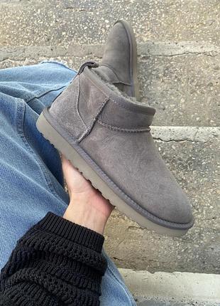 Жіночі зимові угги ugg classic ultra mini, теплі жіночі черевики, якісне високе взуття на зиму угги класік міні