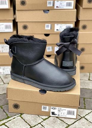 Жіночі зимові угги ugg bailey bow mini leather, високі шкіряні черевики з бантом, взуття на хутрі овчина байлей