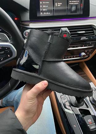 Жіночі зимові чорні угги ugg mini zip black,черевики на блискавці шкіряні, взуття на овчині хутро міні зіп