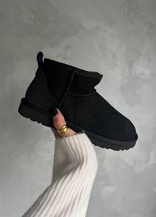 Унисекс зимние угги ugg ultra mini black, черные ботинки на овчине зима, женская замшевая обувь на меху ультра 42, 39
