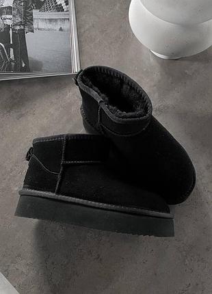 Женские зимние угги ugg ultra mini platform, черные ботинки на высокой платформе, обувь на зиму на овчине мех