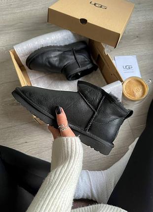 Зимние угги ugg ultra mini black, черные прошитые кожаные ботинки на овчине, женская обувь на меху ультра мини 37