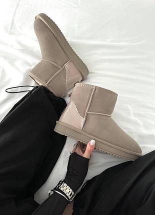 Женские зимние угги ugg mini sand, теплые прошитые ботинки, качественная высокая обувь на зиму угги мини санд 38