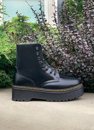 Зимові високі жіночі черевики dr.martens jadon black high fur, взуття на платформіз із замком з шнурівкою мартінси