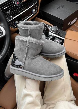 Женские зимние серые угги ugg mini grey silver zip lacquer, кожаные ботинки на замке, обувь на овчине мех мини 37