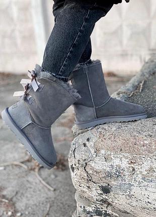 Женские зимние угги ugg bailey bow mini grey, замшевые ботинки с бантом, обувь на меху овчина байлей 38
