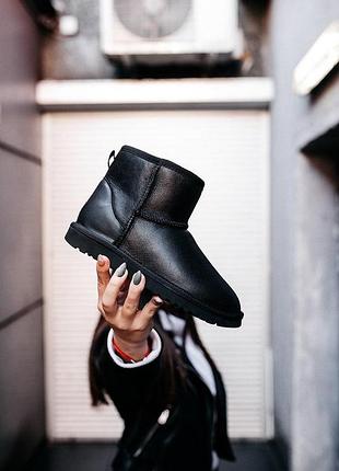 Унисекс зимние угги ugg classic mini leather black, теплые женские ботинки, обувь кожаная на овчине на зиму 42, 37