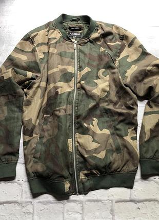 Камуфляжный бомбер pull & bear , l