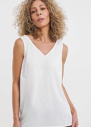Ніжна біла жіноча майка розмір xl-xxl